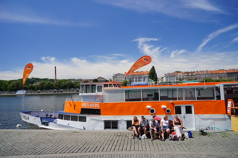 20251102-ht55l 20251102-ht55l