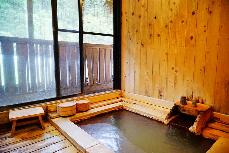 20251102-skf2y 20251102-skf2y