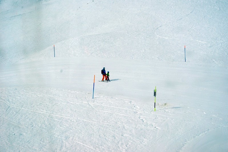 20251102-z36rb 20251102-z36rb