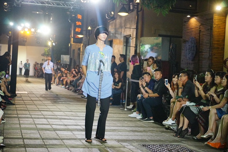 20251102-4lsfi 20251102-4lsfi