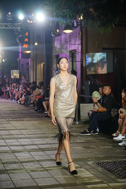 20251102-5eu2e 20251102-5eu2e