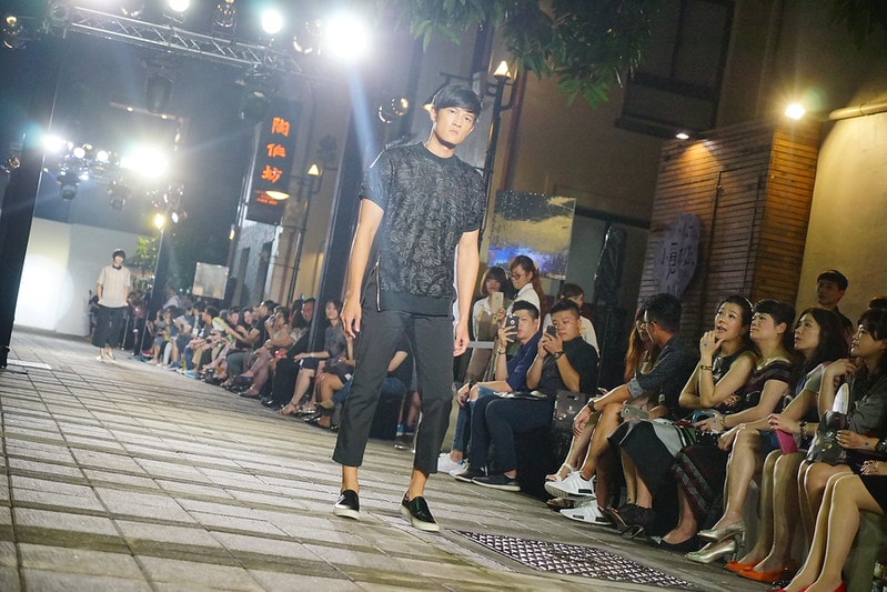 20251102-6ju1x 20251102-6ju1x