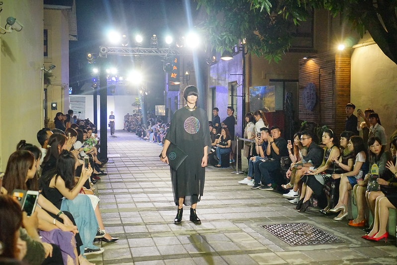 20251102-b5903 20251102-b5903