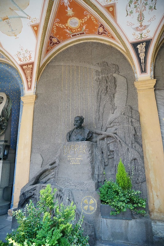 20251102-o3luo 20251102-o3luo