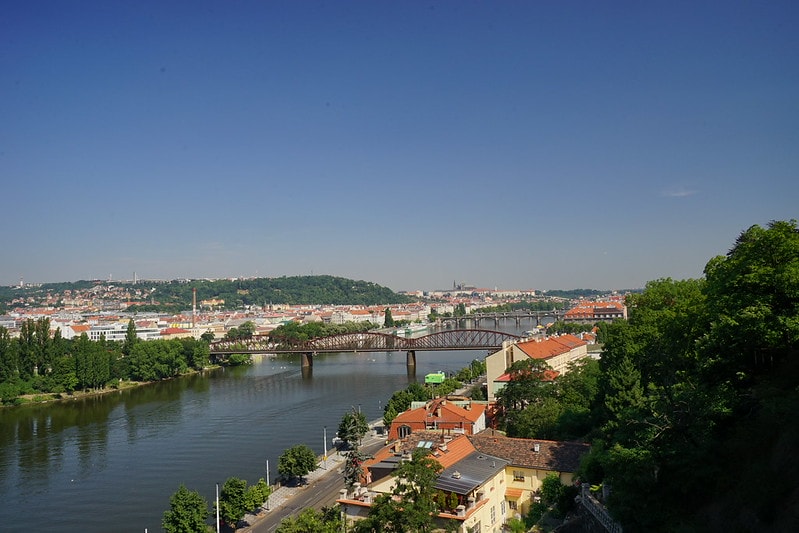 20251102-u9t98 20251102-u9t98