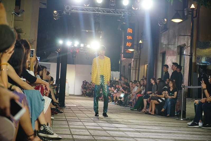 20251102-v3kdl 20251102-v3kdl