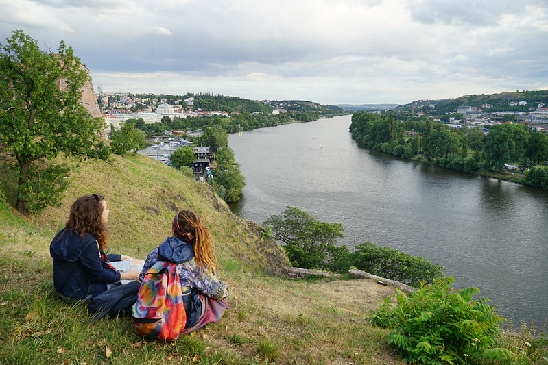 20251102-v68q6 20251102-v68q6