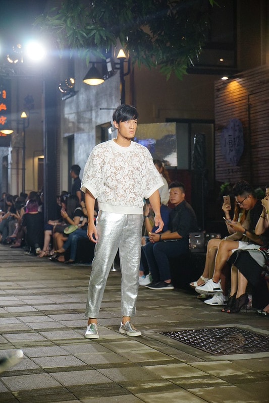 20251102-vb1vy 20251102-vb1vy