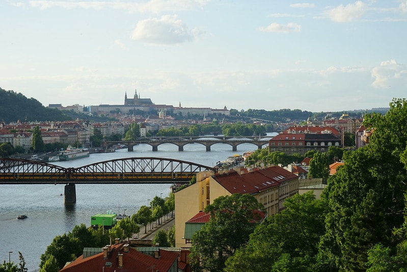 20251102-wo9eq 20251102-wo9eq