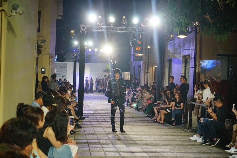 20251102-ysnl0 20251102-ysnl0