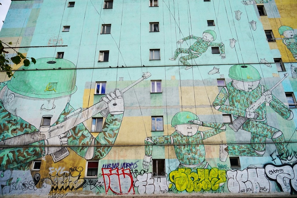 20251102-nl9ih 20251102-nl9ih