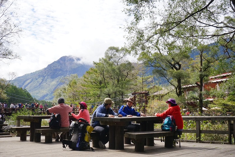 20251102-vm69p 20251102-vm69p