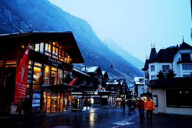 20251102-eg87m 20251102-eg87m