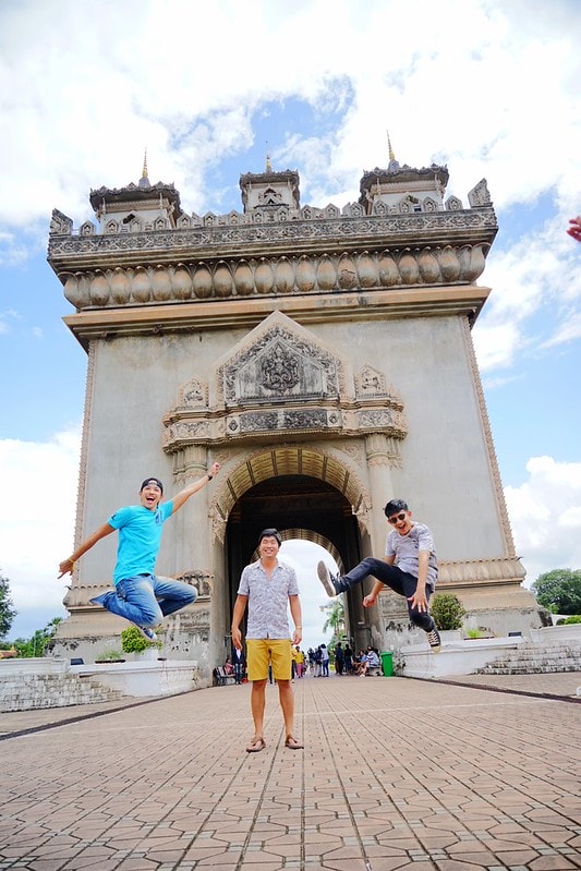 20251102-y6up8 20251102-y6up8