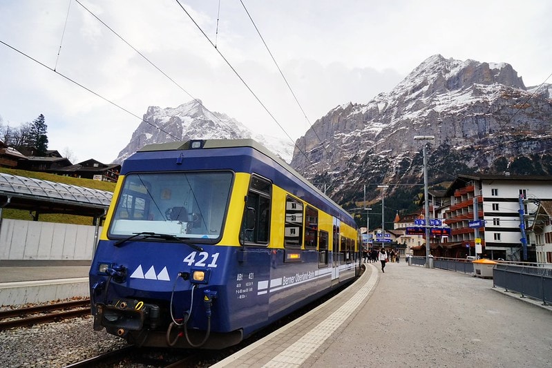 20251102-3g4k0 20251102-3g4k0