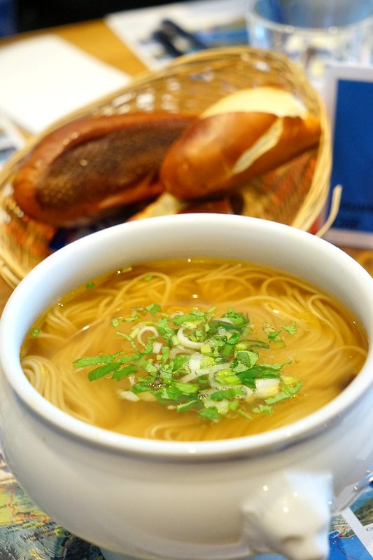 20251102-d38u5 20251102-d38u5