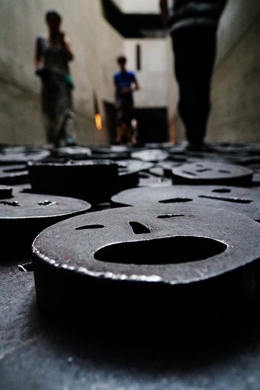 20251102-ub8fz 20251102-ub8fz