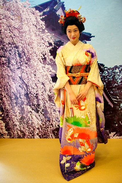 20251102-kr85i 20251102-kr85i