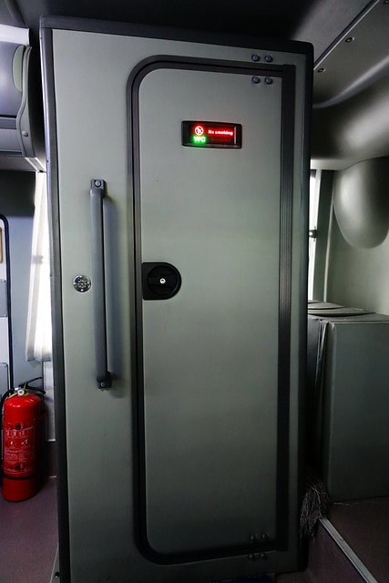 20251102-qye4j 20251102-qye4j