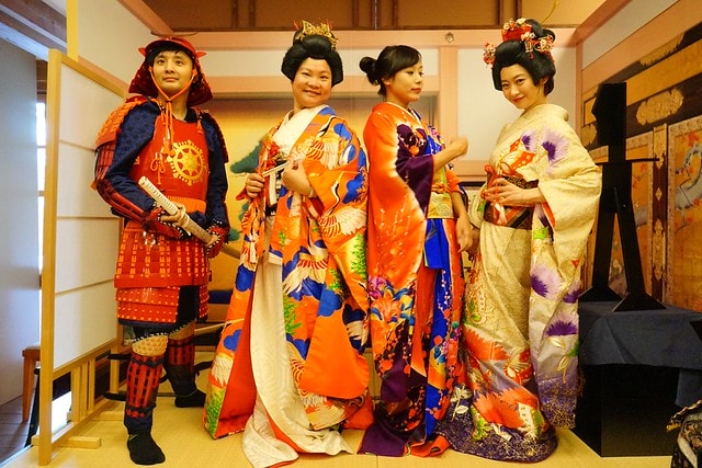 20251102-w0ly0 20251102-w0ly0