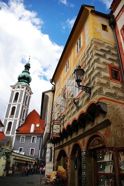 20251102-yliss 20251102-yliss