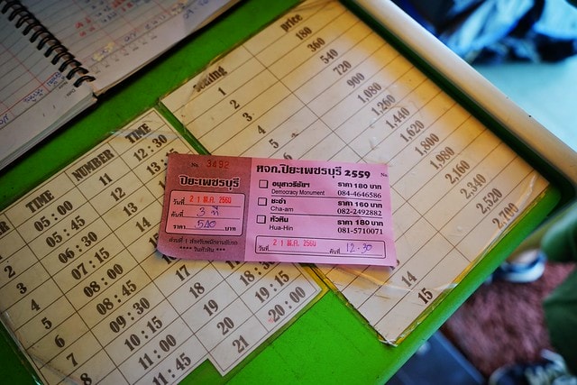 20251102-5peep 20251102-5peep