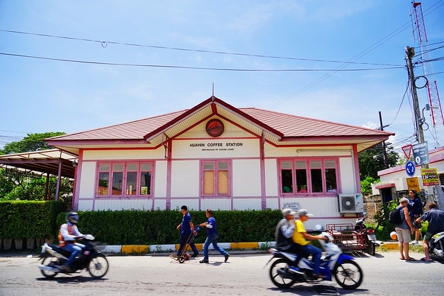 20251102-o2w4h 20251102-o2w4h