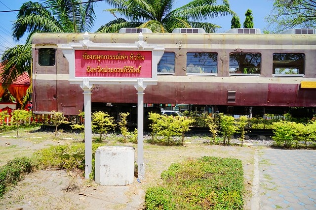 20251102-uxk2u 20251102-uxk2u