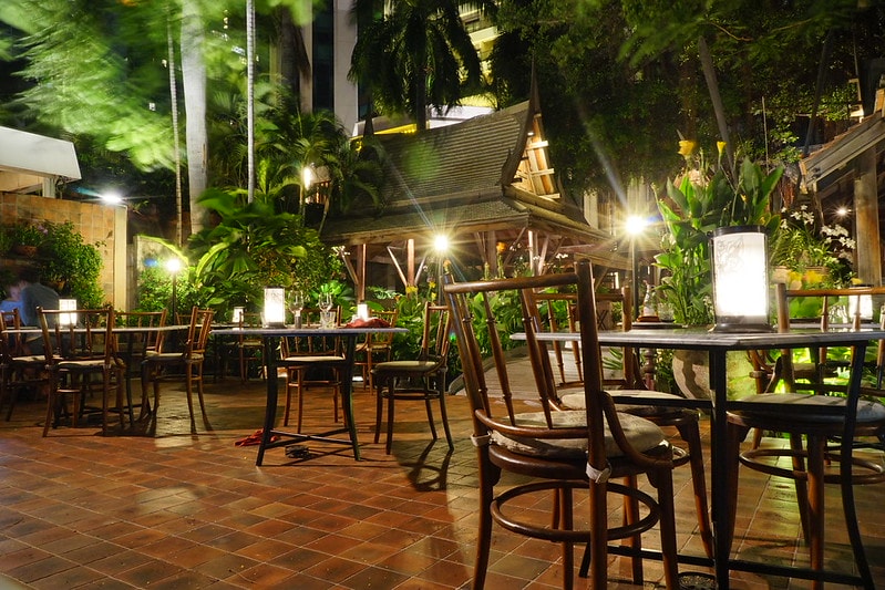 20251102-9xqoj 20251102-9xqoj