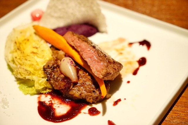 20251102-s6n2q 20251102-s6n2q