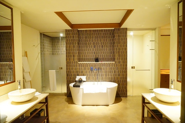 20251102-wqjv2 20251102-wqjv2