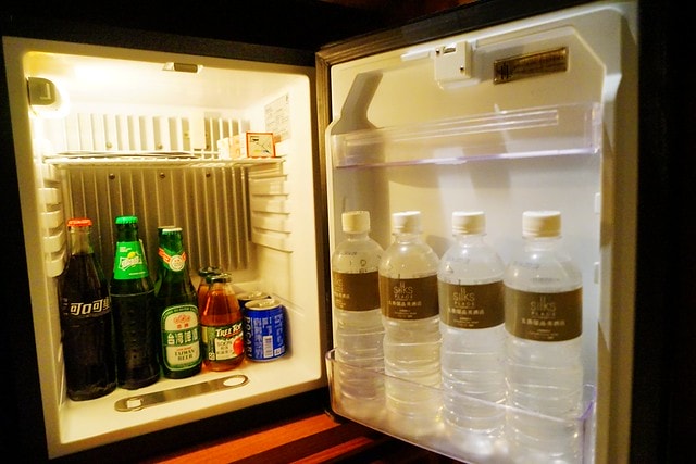 20251102-xwjhq 20251102-xwjhq