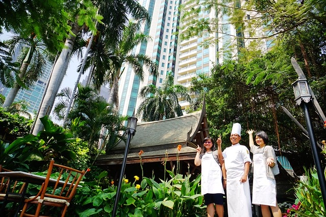 20251102-12v8y 20251102-12v8y