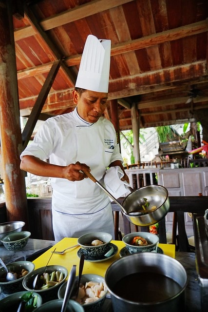 20251102-4ts4m 20251102-4ts4m