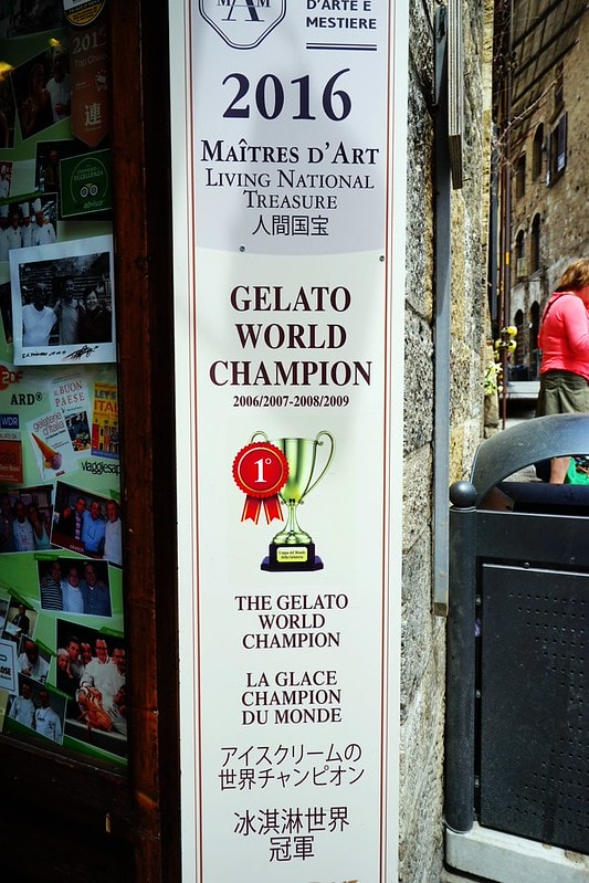 20251102-89z2g 20251102-89z2g