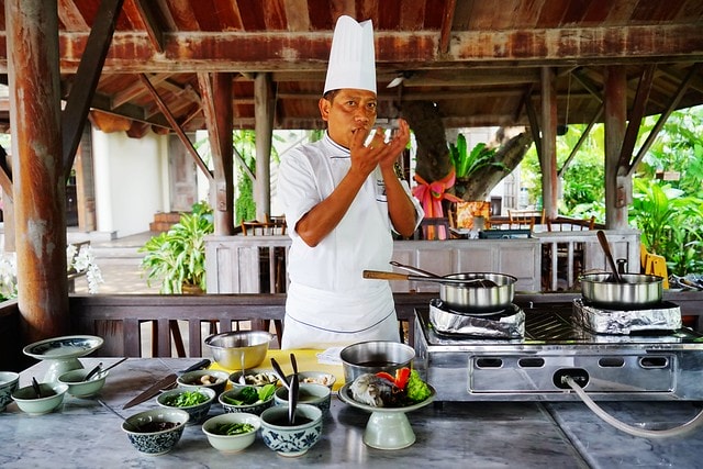 20251102-d8ydy 20251102-d8ydy