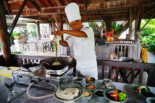 20251102-uflf8 20251102-uflf8