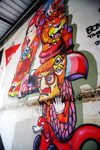 20251102-ztb4m 20251102-ztb4m