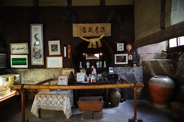 20251102-2x6ub 20251102-2x6ub