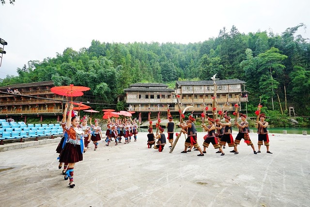 20251102-3hbge 20251102-3hbge