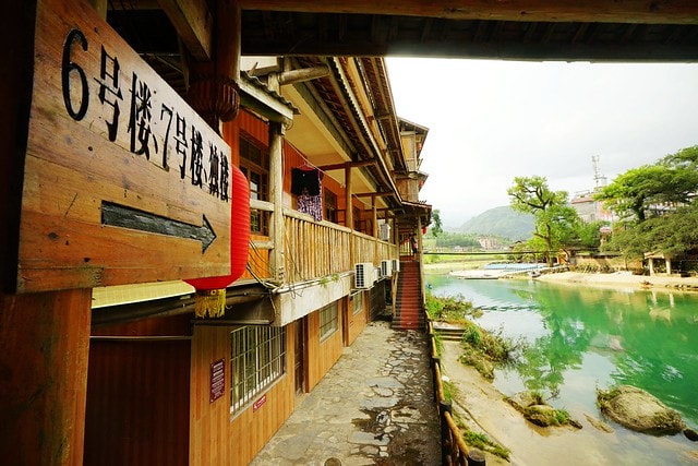 20251102-418ar 20251102-418ar