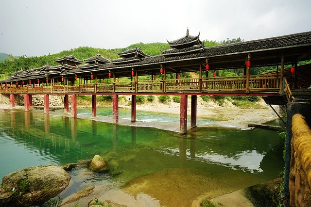 20251102-51eil 20251102-51eil