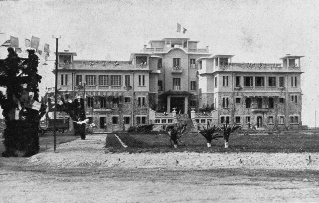 20251102-ev8vn 20251102-ev8vn