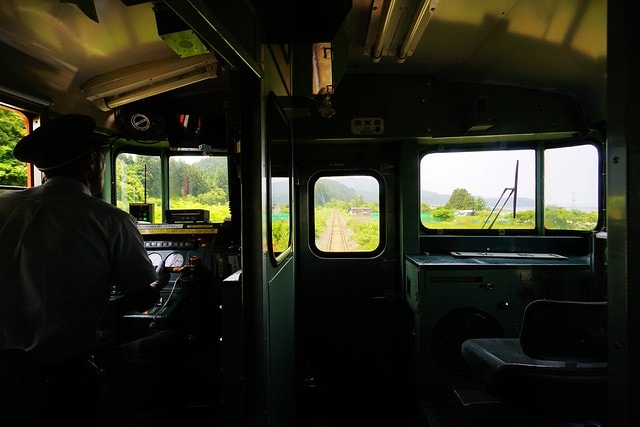 20251102-hrmj0 20251102-hrmj0