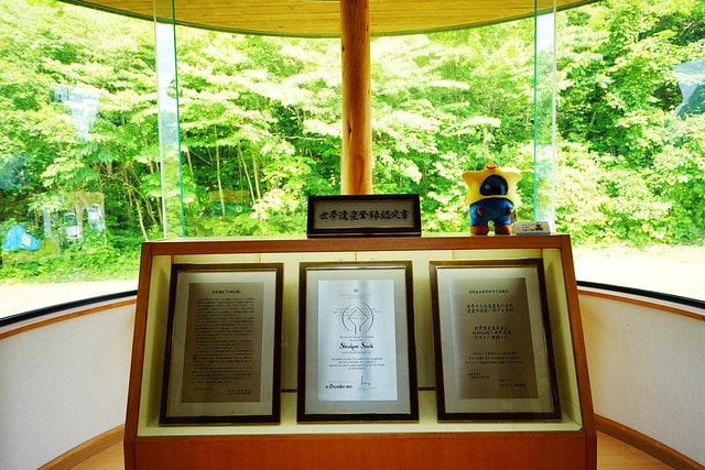 20251102-k7eh0 20251102-k7eh0