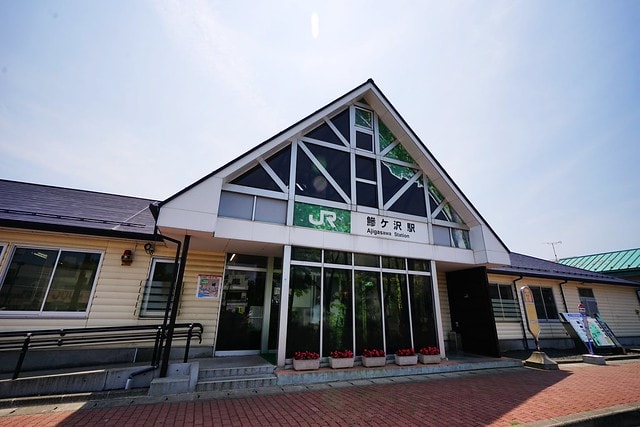 20251102-m0ku6 20251102-m0ku6