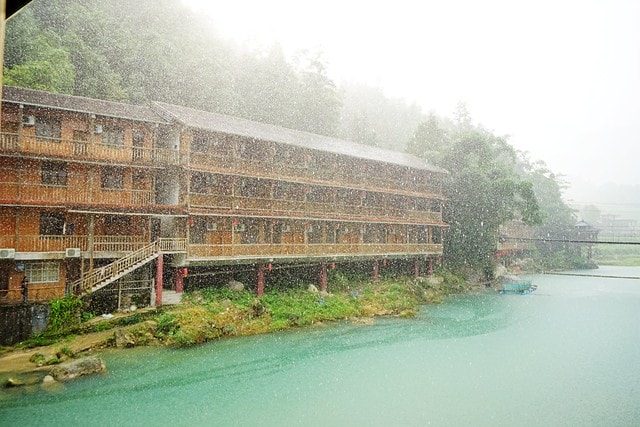 20251102-qmveu 20251102-qmveu