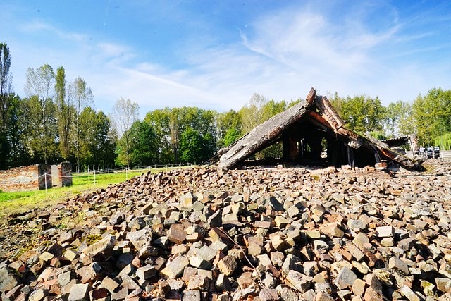 20251102-re6yc 20251102-re6yc