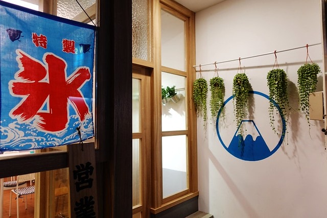 20251102-u5w1f 20251102-u5w1f