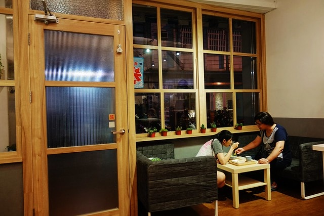 20251102-vl09b 20251102-vl09b